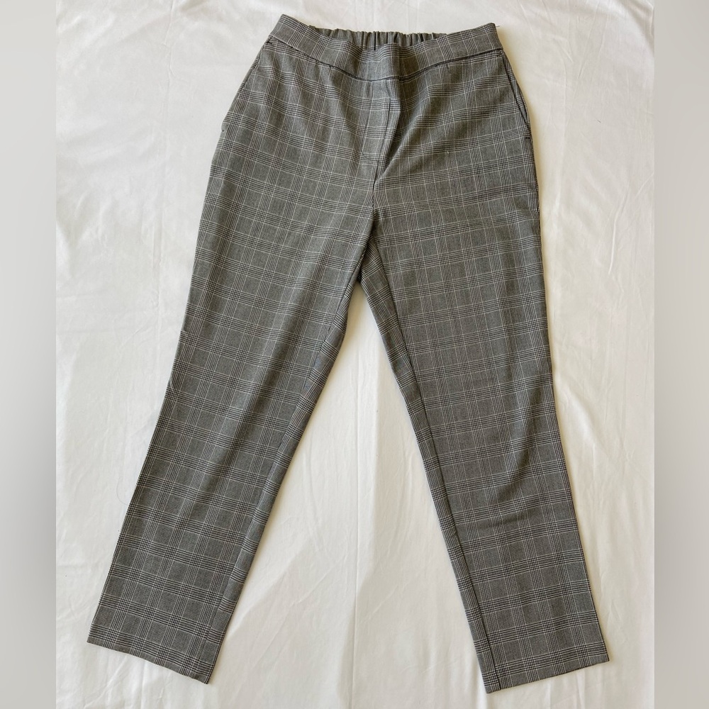 Women’s Gray Plaid Pants
